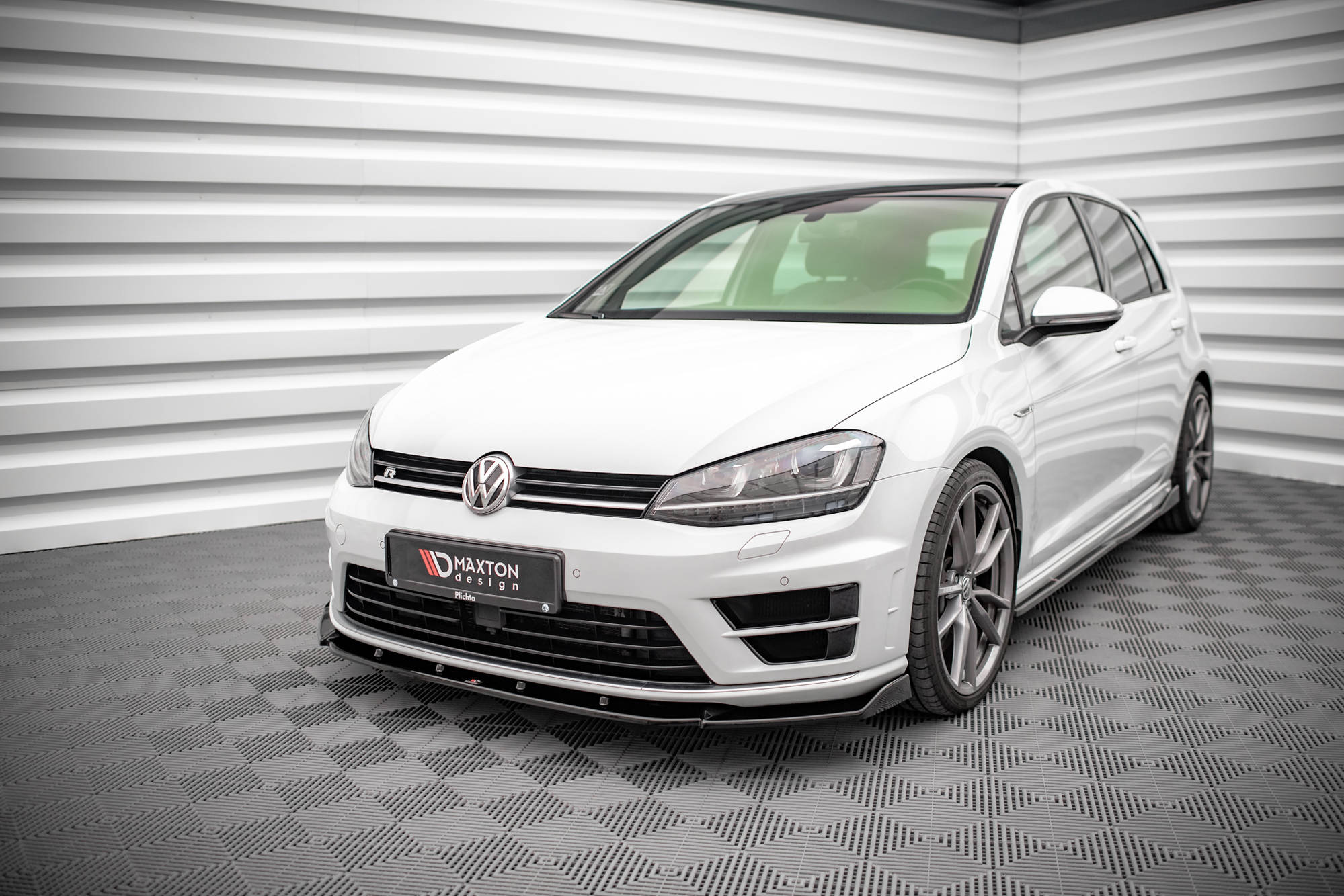 Front Splitter V.4 VW Golf R / R-Line Mk7 - 3
