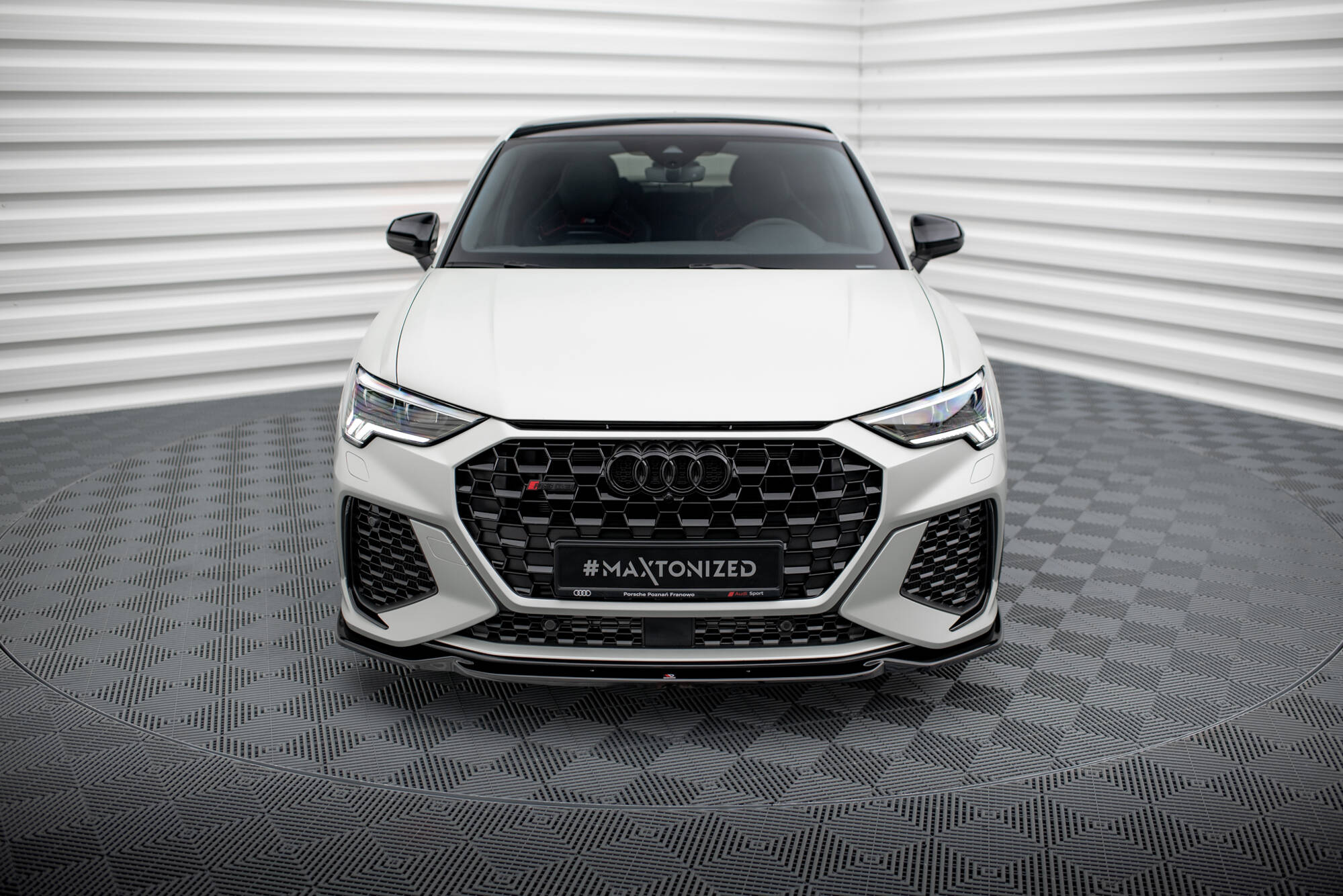 Front Splitter V.1 Audi RSQ3 F3 - 3