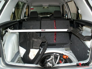 VW GOLF 4 97-06 ULTRARACING 2-POINT REAR UPPER STRUTBAR 1270