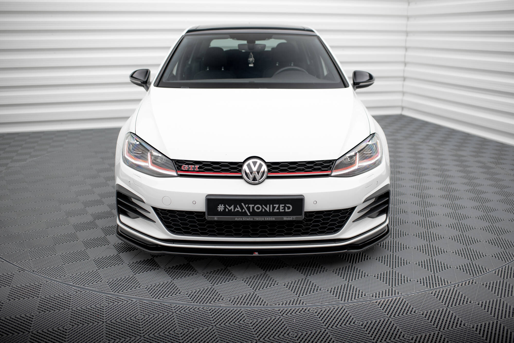 Front Splitter V.2 VW Golf GTI Mk7 Facelift - 2