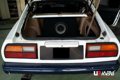 NISSAN 280ZX 79-83 ULTRARACING 2-POINT REAR UPPER STRUTBAR