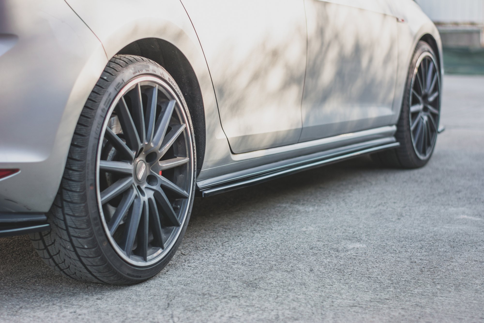 Side Skirts Diffusers V2 VW Golf 7 GTI (2013-2016) - 5