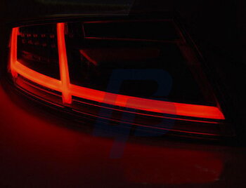 AUDI TT 04.06-02.14 RED SMOKE LED TAILLIGHTS BAR
