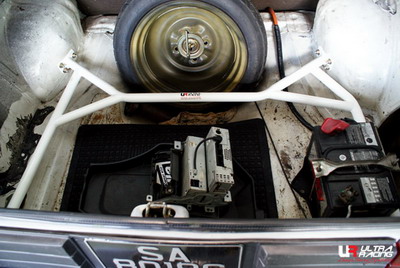 MITSUBISHI LANCER A174 79-87 ULTRA-R 4PUNKTS FÖRSTÄRKNINGSSTAG BAGAGERUM