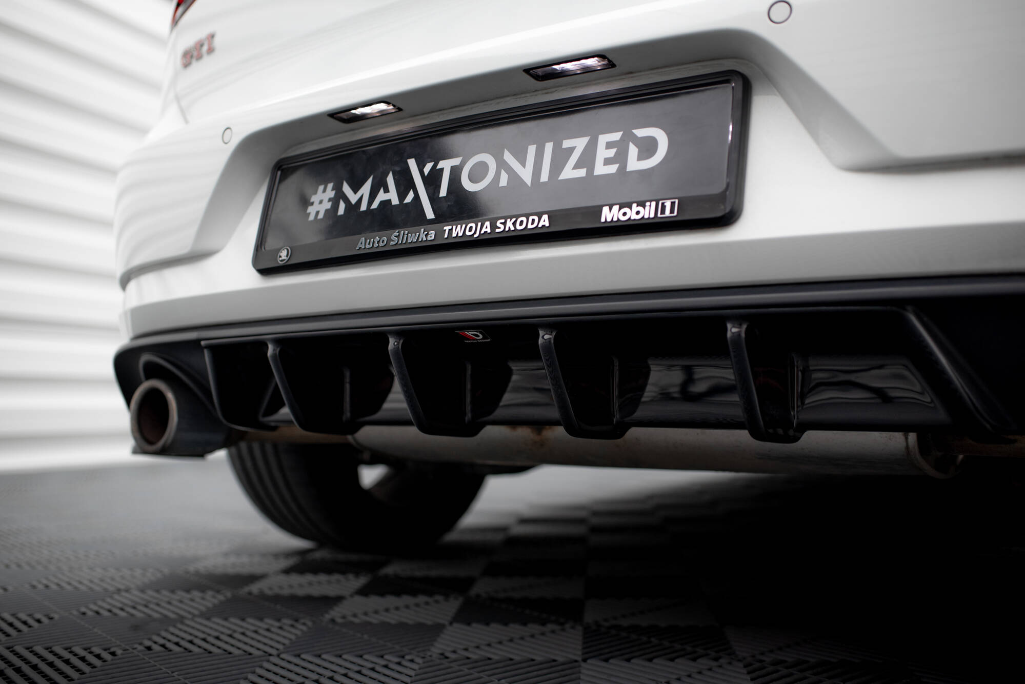 Rear Valance VW Golf 7 GTI Facelift - 4