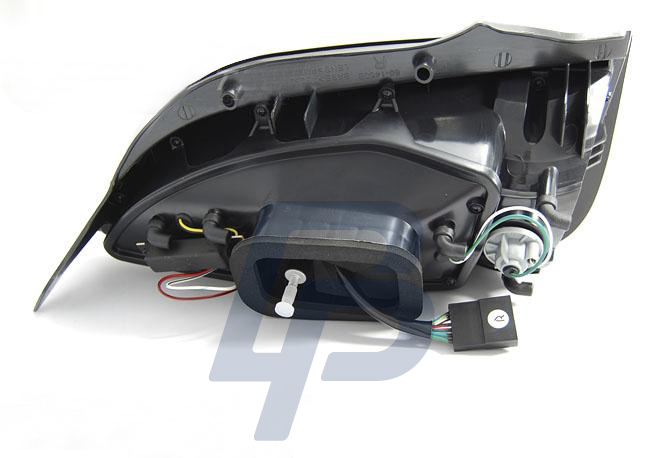 VW UP! 3.11- / SKODA CITIGO 12.11-  SMOKE BLACK LED TAILLIGHTS BAR - 2