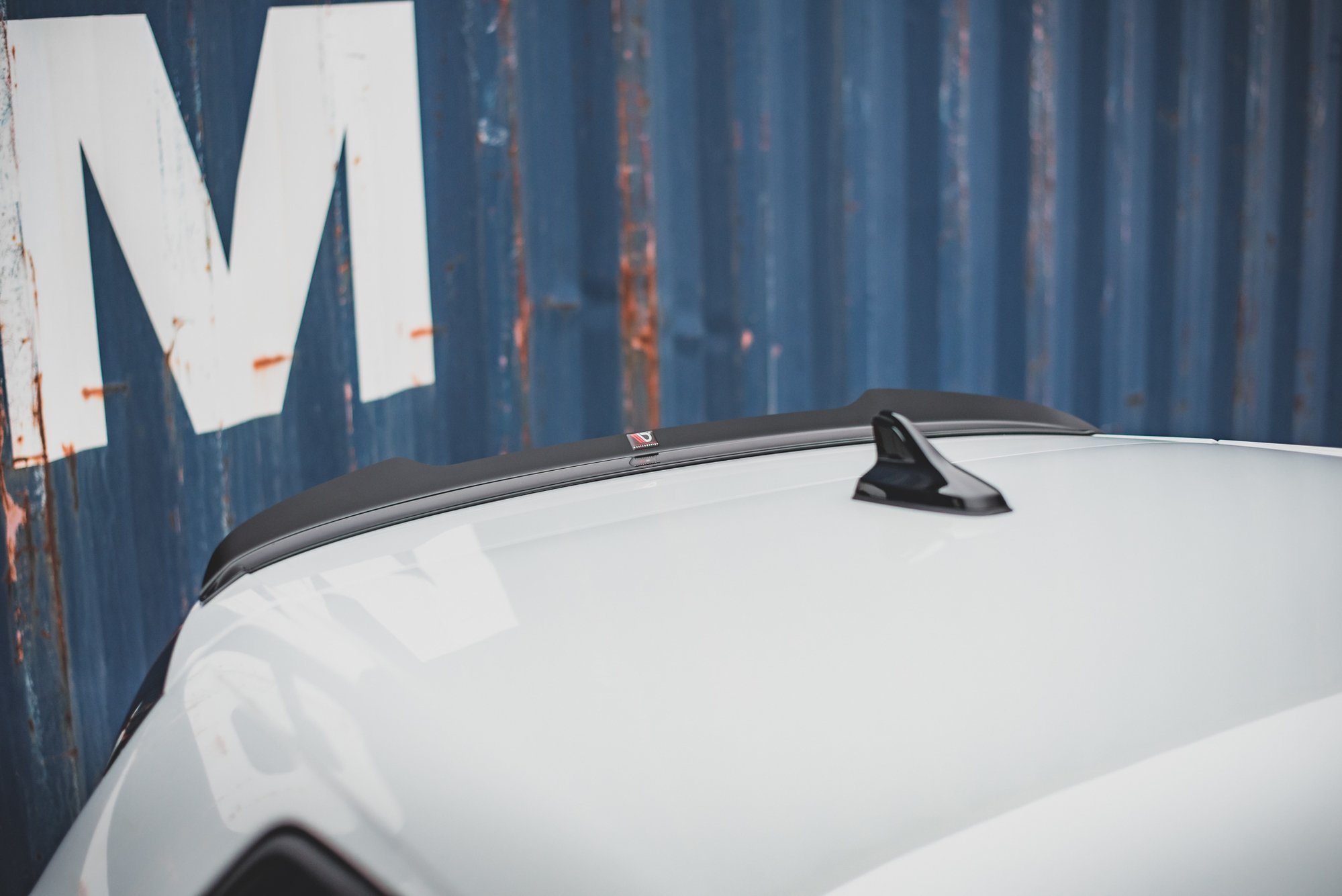 Spoiler CAP V.1 VW Golf 8 GTI / R - 2