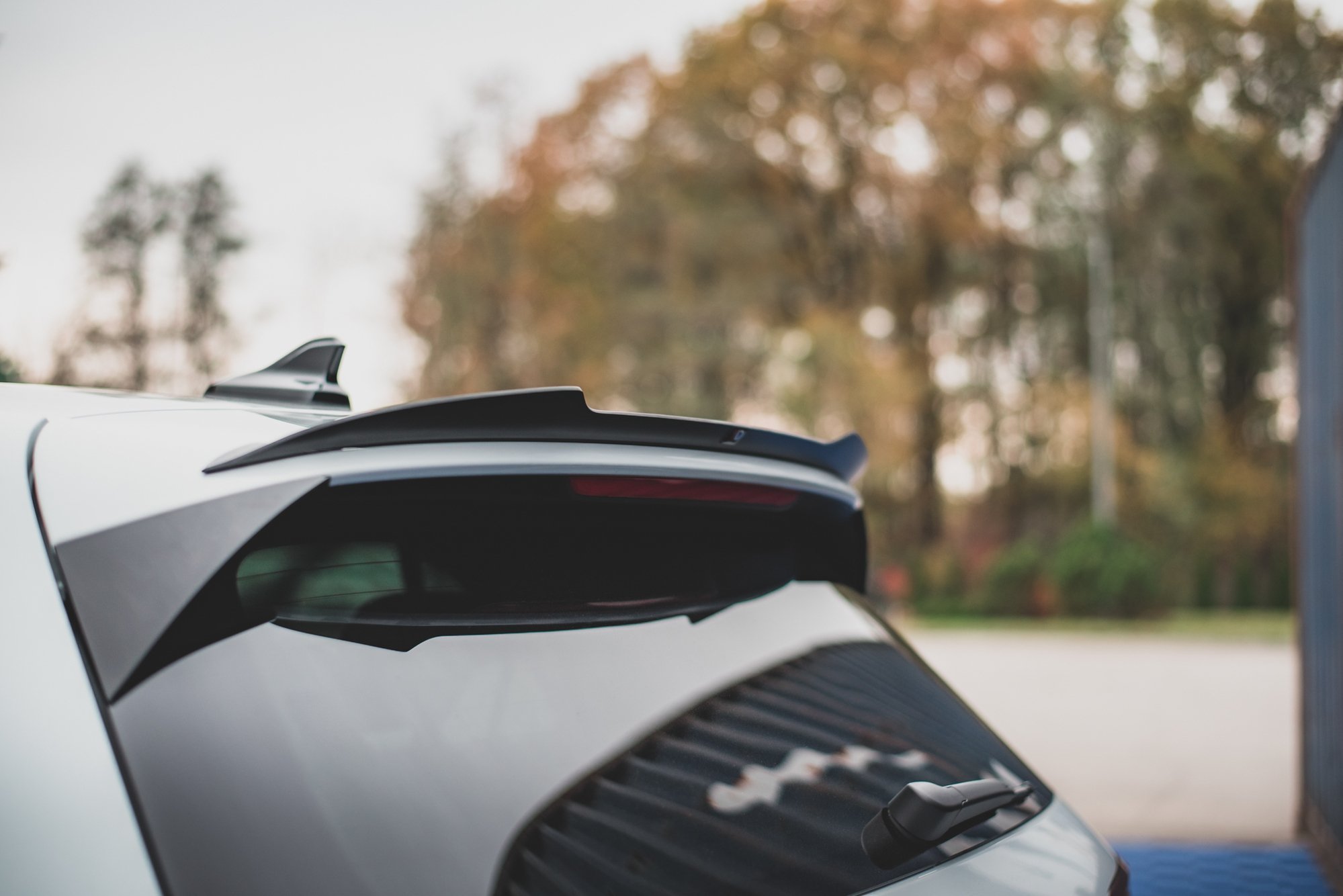Spoiler CAP V.1 VW Golf 8 GTI / R - 4