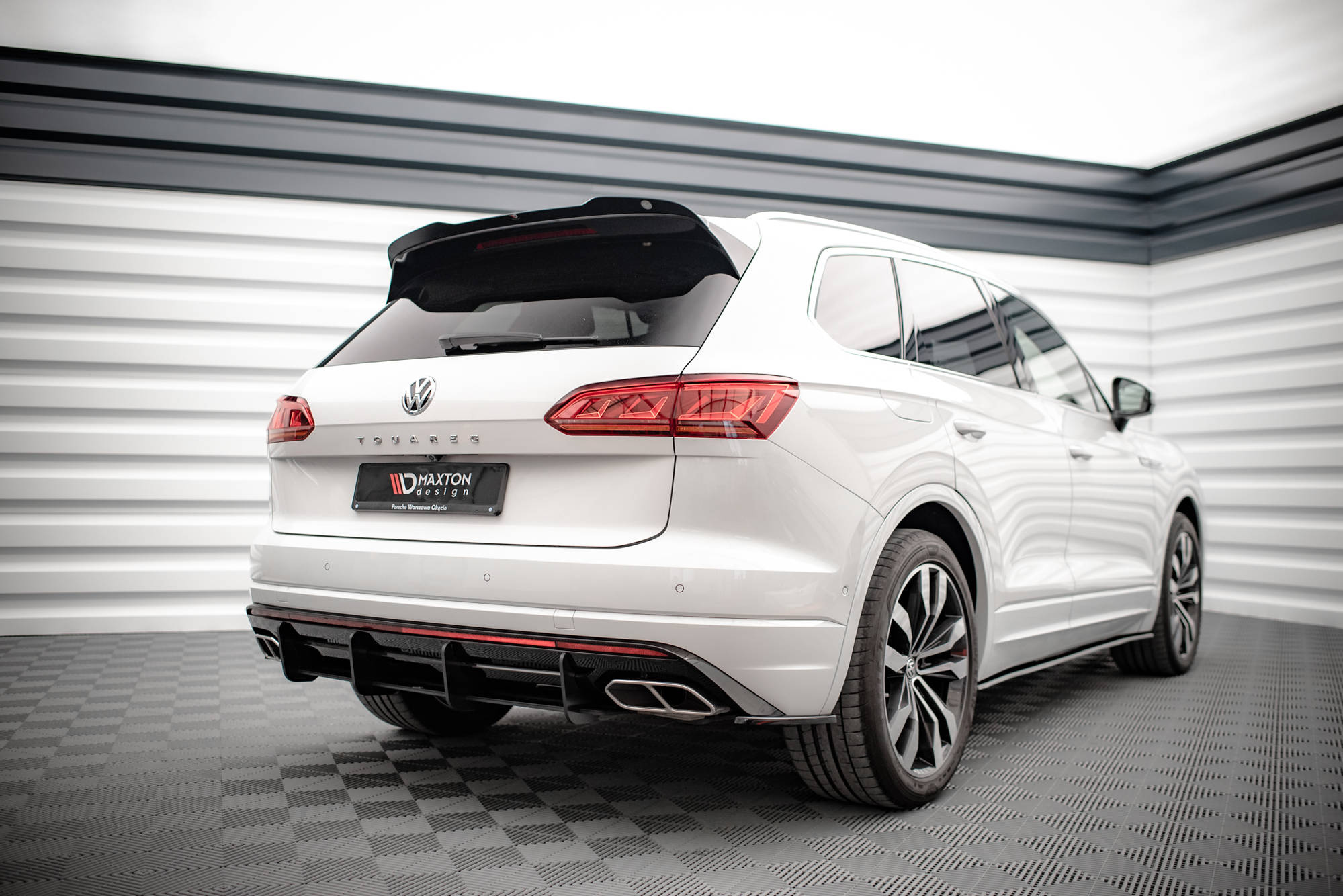Spoiler CAP Volkswagen Touareg R-Line Mk3 - 3