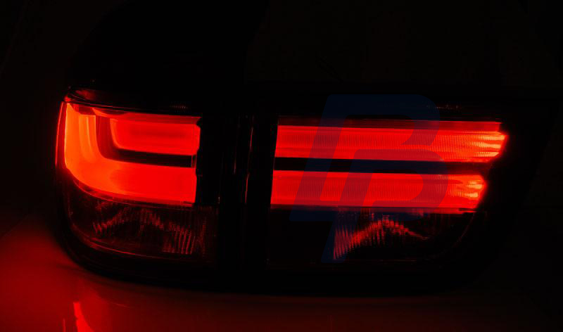 BMW X5 E70  03.07-05.10 RED WHITE LED TAILLIGHTS - 2