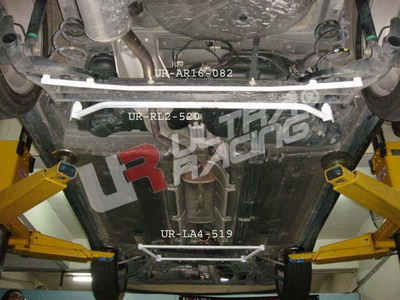 NISSAN MICRA K12 02-07 ULTRARACING 2-PUNKTS BAKRE NEDRE  STABILISERINGSSTAG