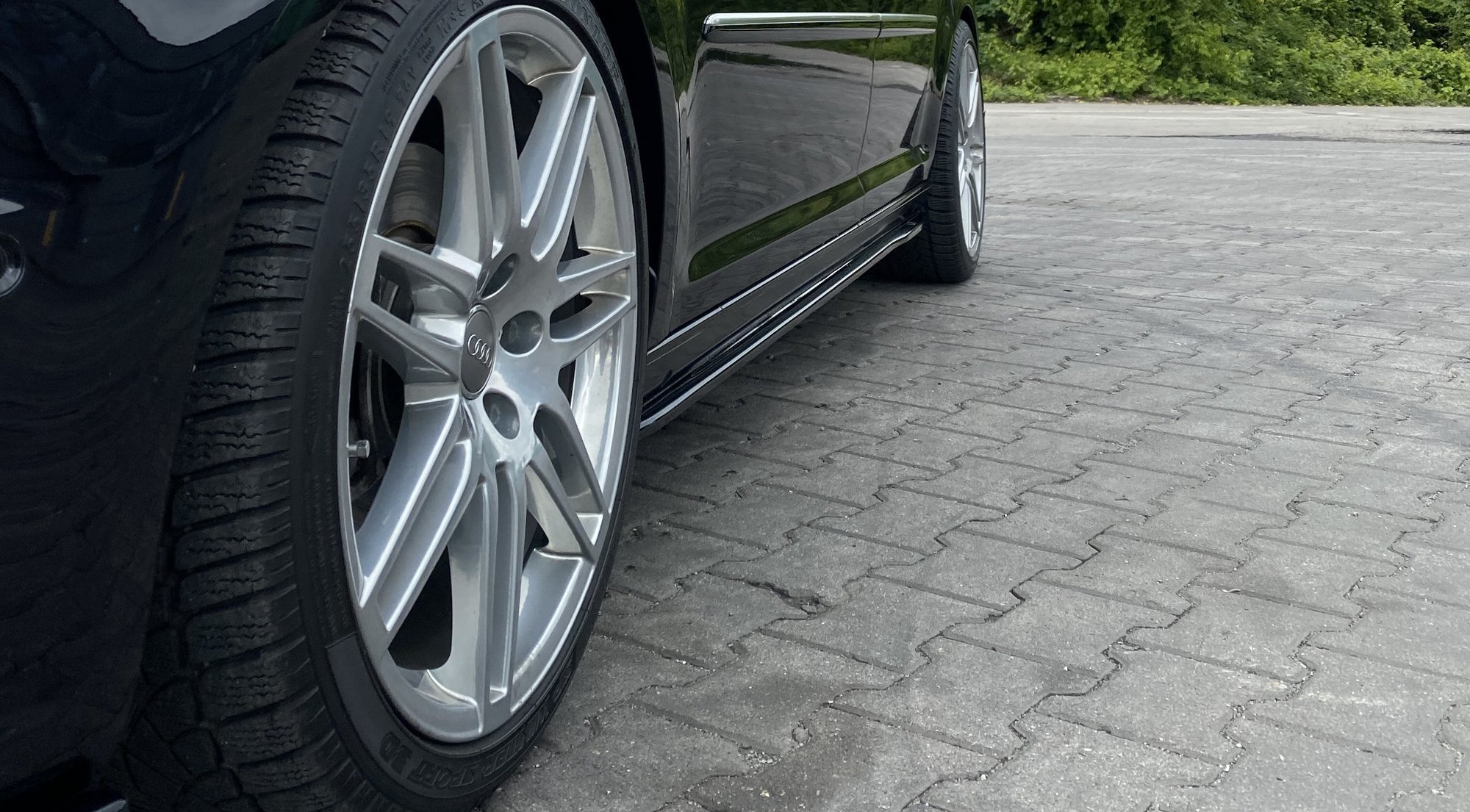 Side Skirts Diffusers Volkswagen Caddy MK4 (2015-2020) - 2