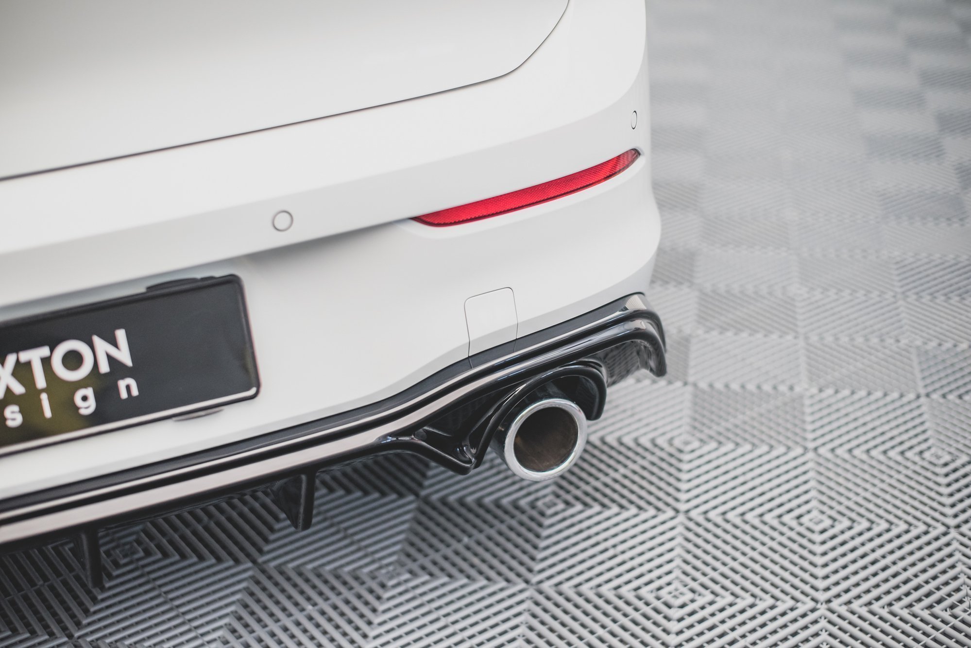 Rear Valance V.2 VW Golf 8 GTI (2020-) - 2