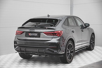 Central Rear Splitter (Vertical Bars) Audi Q3 Sportback S-Line
