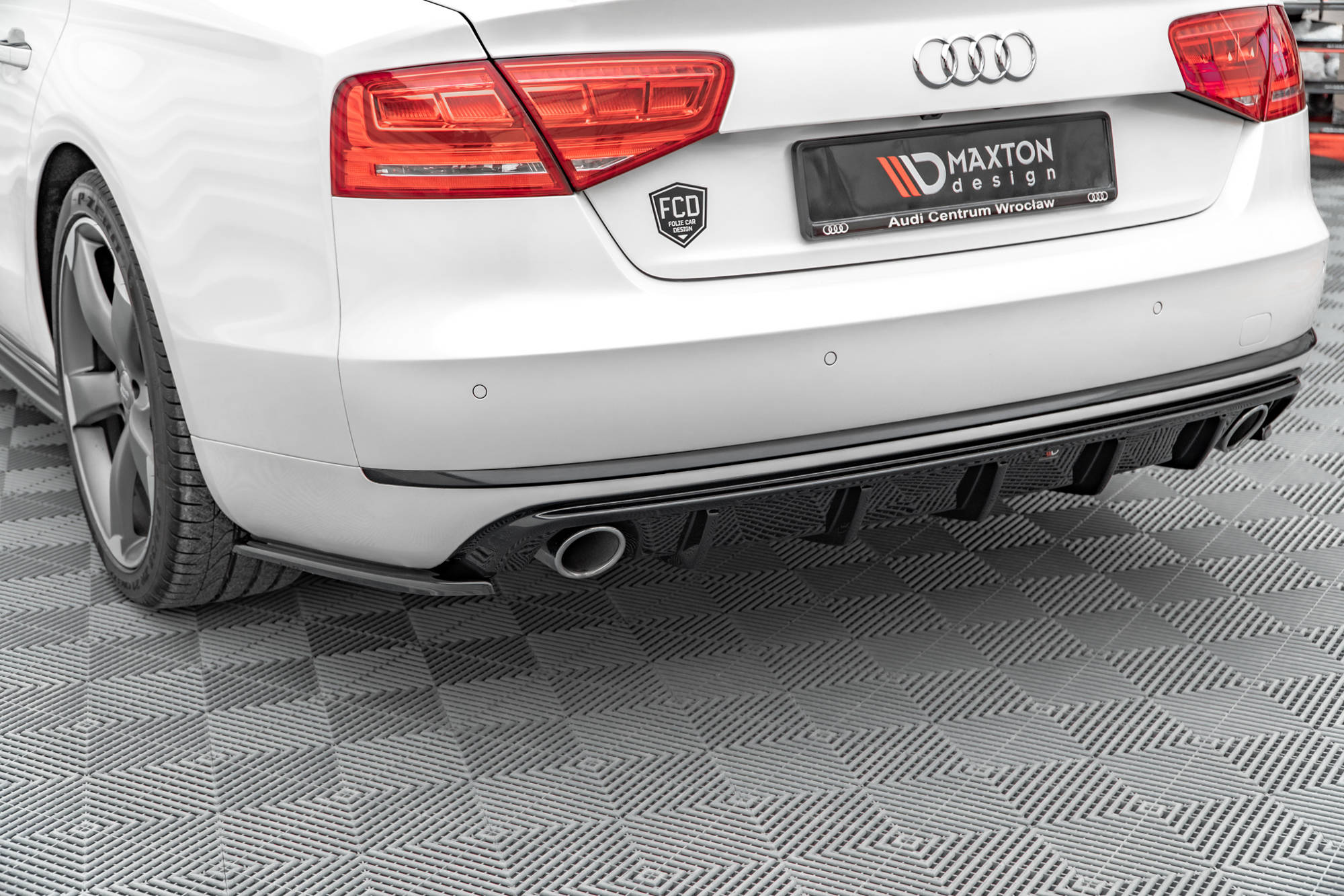 Rear Valance Audi A8 D4 (2009-2013) - 4