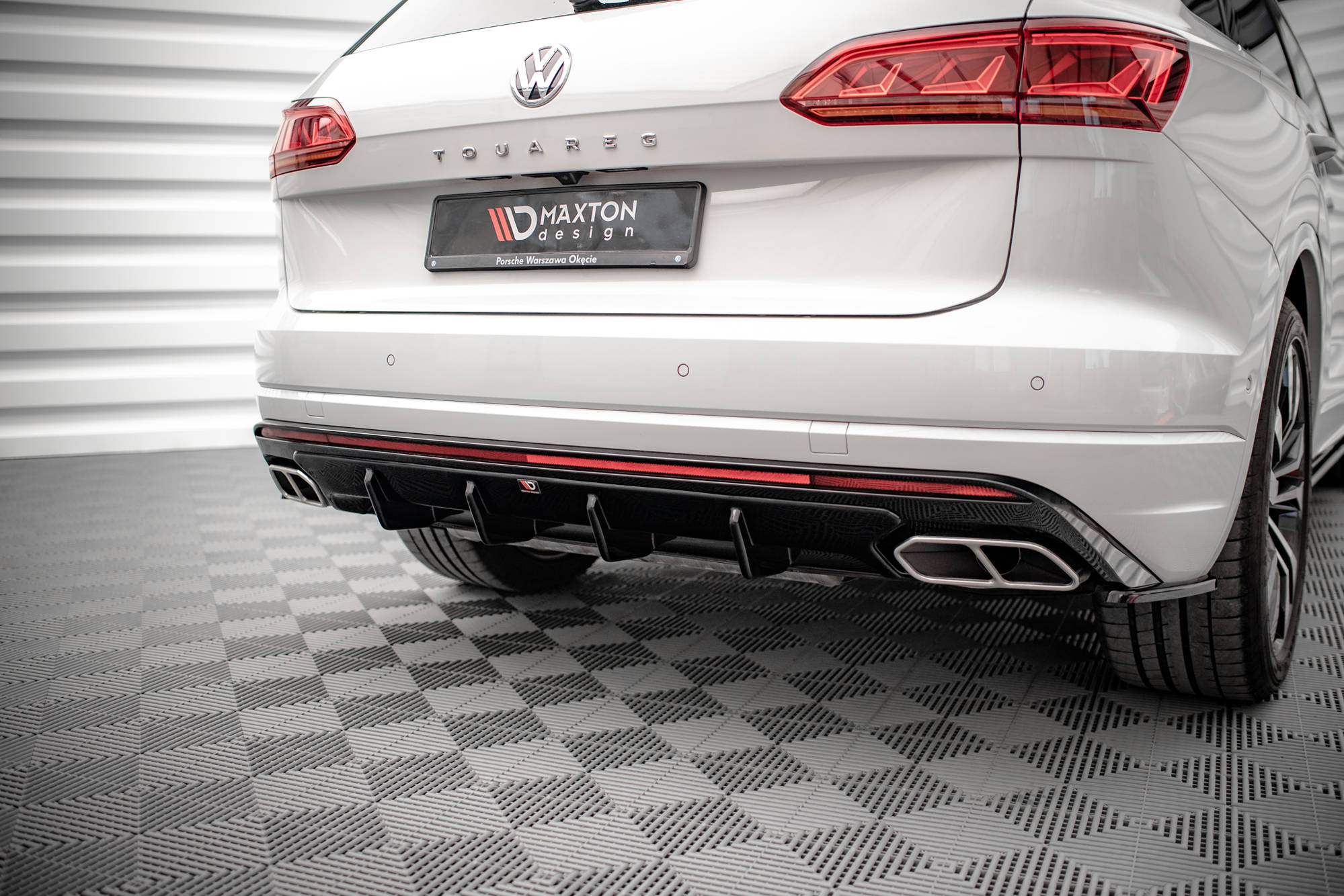 Rear Valance Volkswagen Touareg R-Line Mk3 - 3
