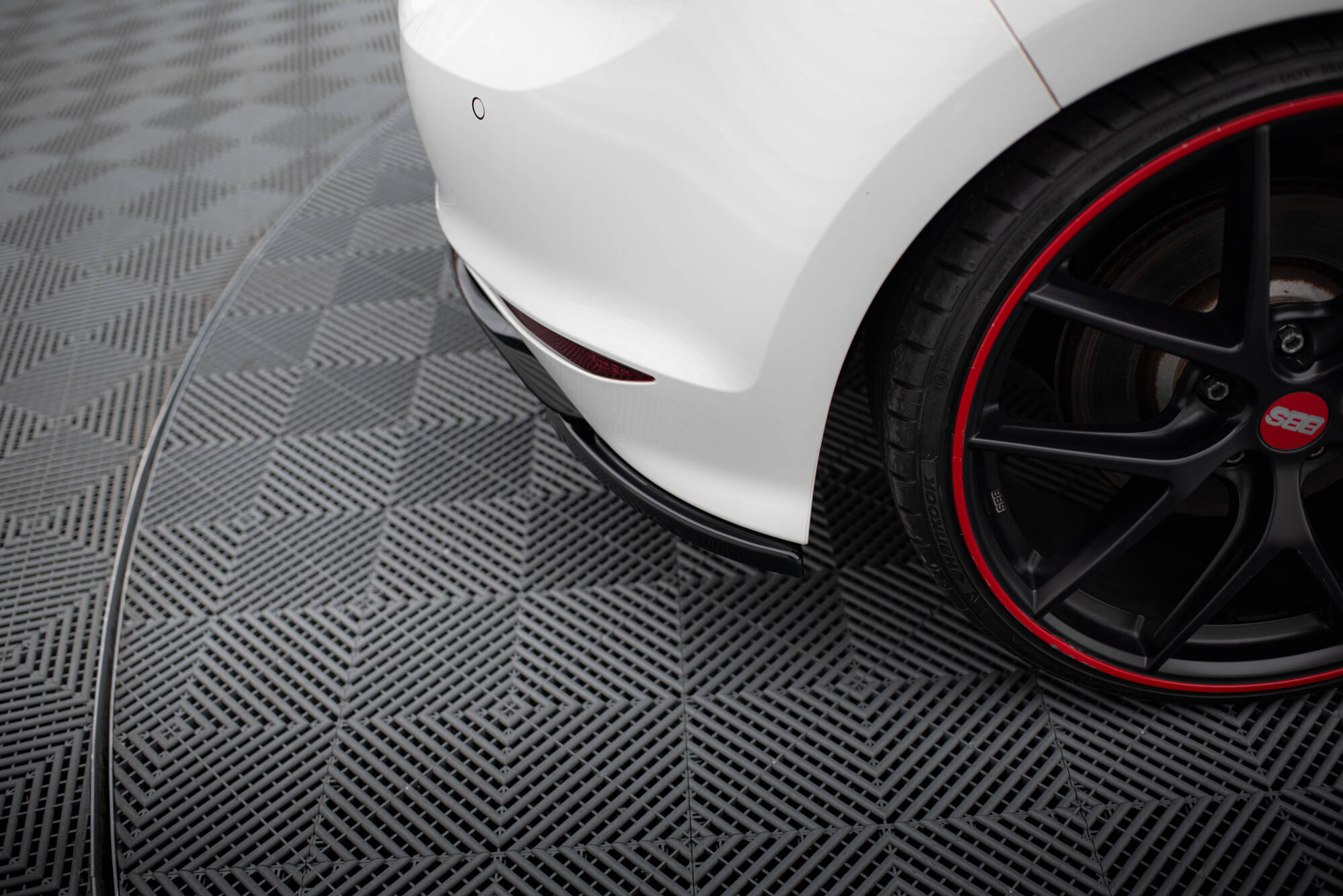 Rear Side Splitters V.1 VW Golf R / R-Line Mk7 - 4