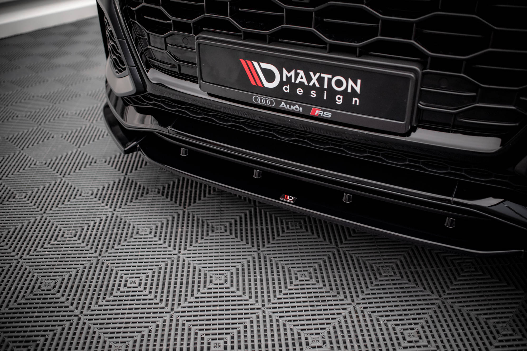 Front Splitter V.1 Audi RSQ8 MK1 - 3