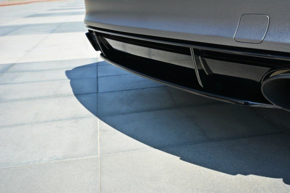 Central Rear Splitter Audi RS7 C7 Facelift (2014-2017) - 5
