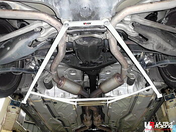 MERCEDES SL 350 02-11 ULTRARACING 6-POINT REAR LOWER BRACE