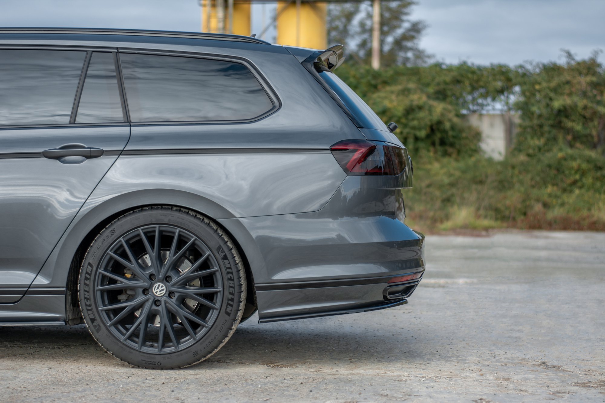 Rear Side Splitters Volkswagen Passat R-Line B8 - 2