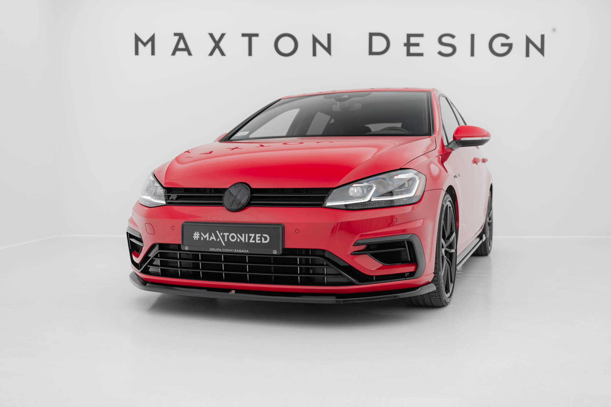 FRONT SPLITTER V.6 SUITABLE FOR VOLKSWAGEN GOLF R / R-LINE MK7 FACELIFT – MAXTON DESIGN - 3