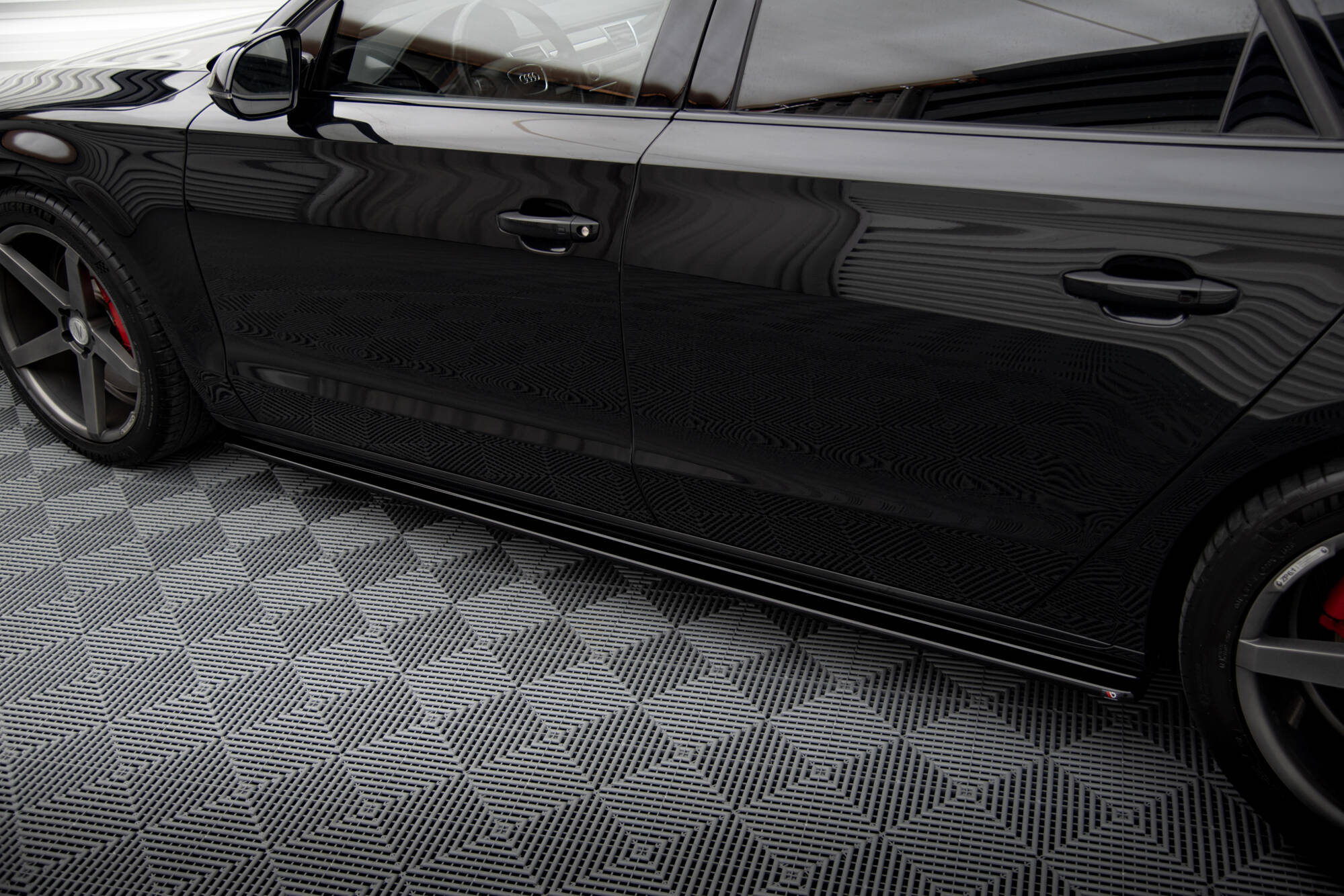 Side Skirts Diffusers Audi A8 D4 - 4