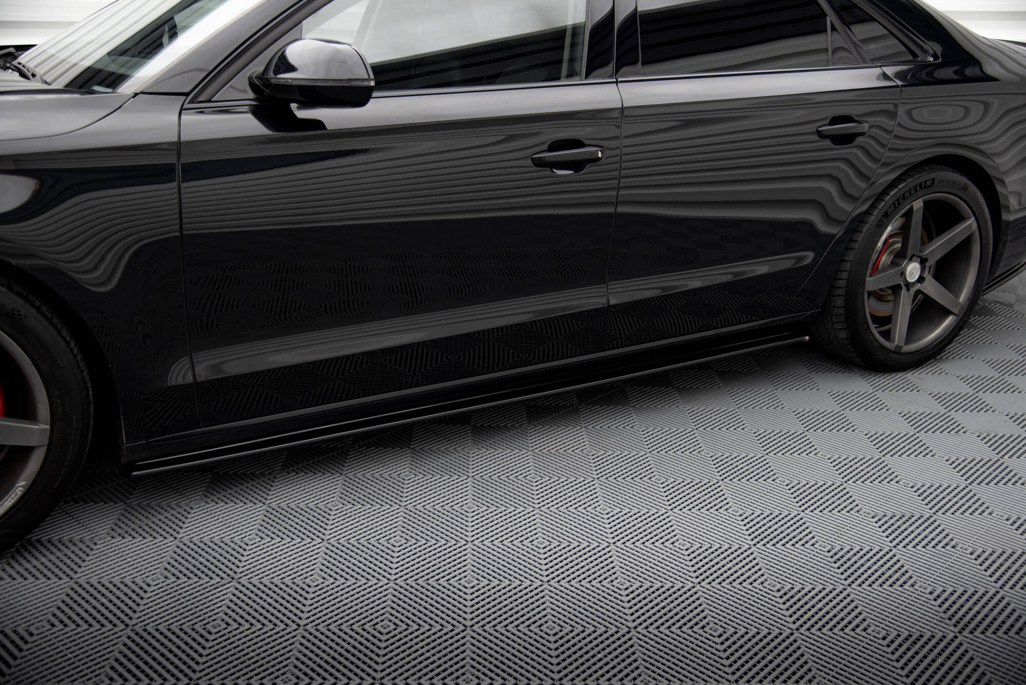 Side Skirts Diffusers Audi A8 D4 - 3