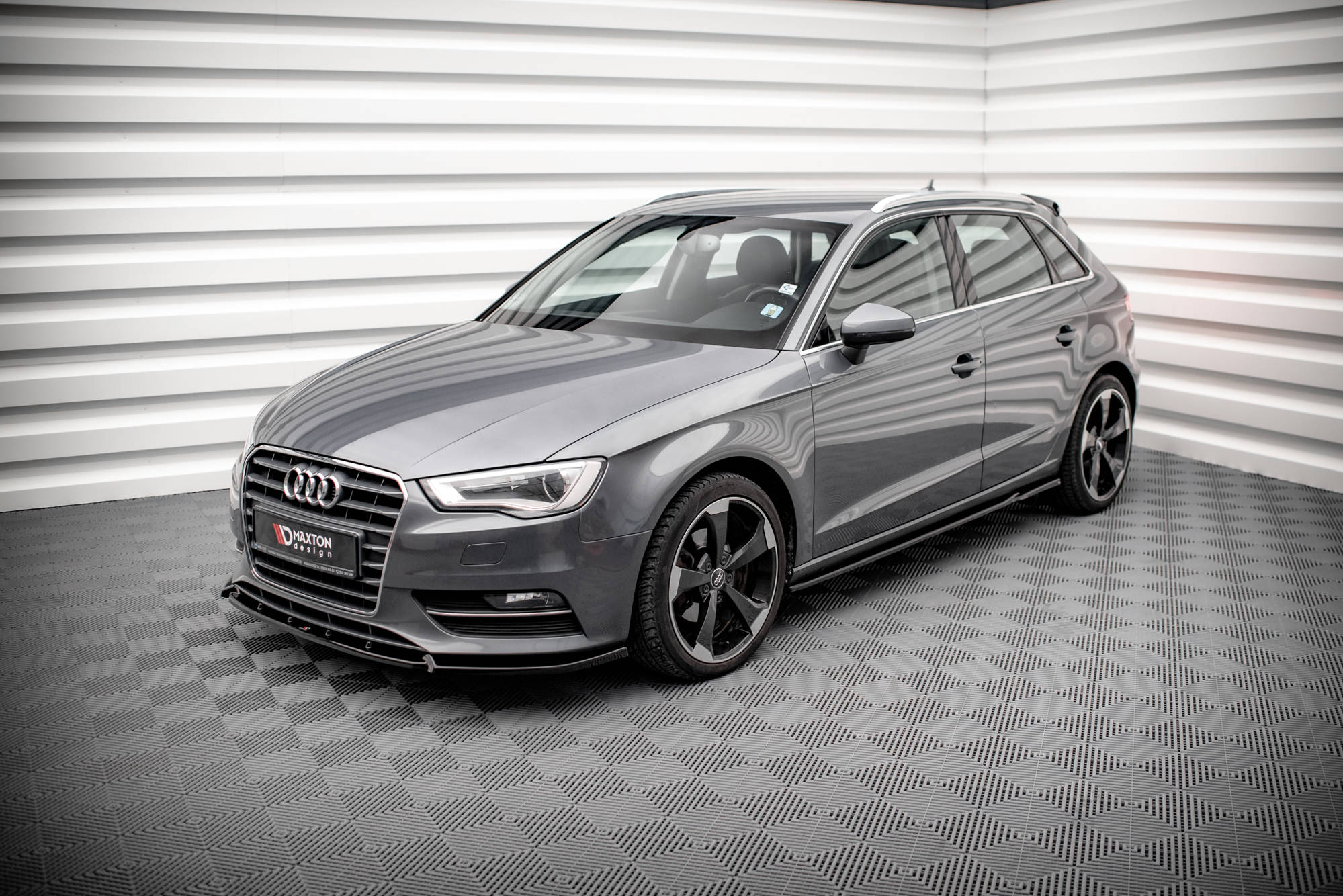 Side Skirts Diffusers Audi A3 Sportback 8V - 4