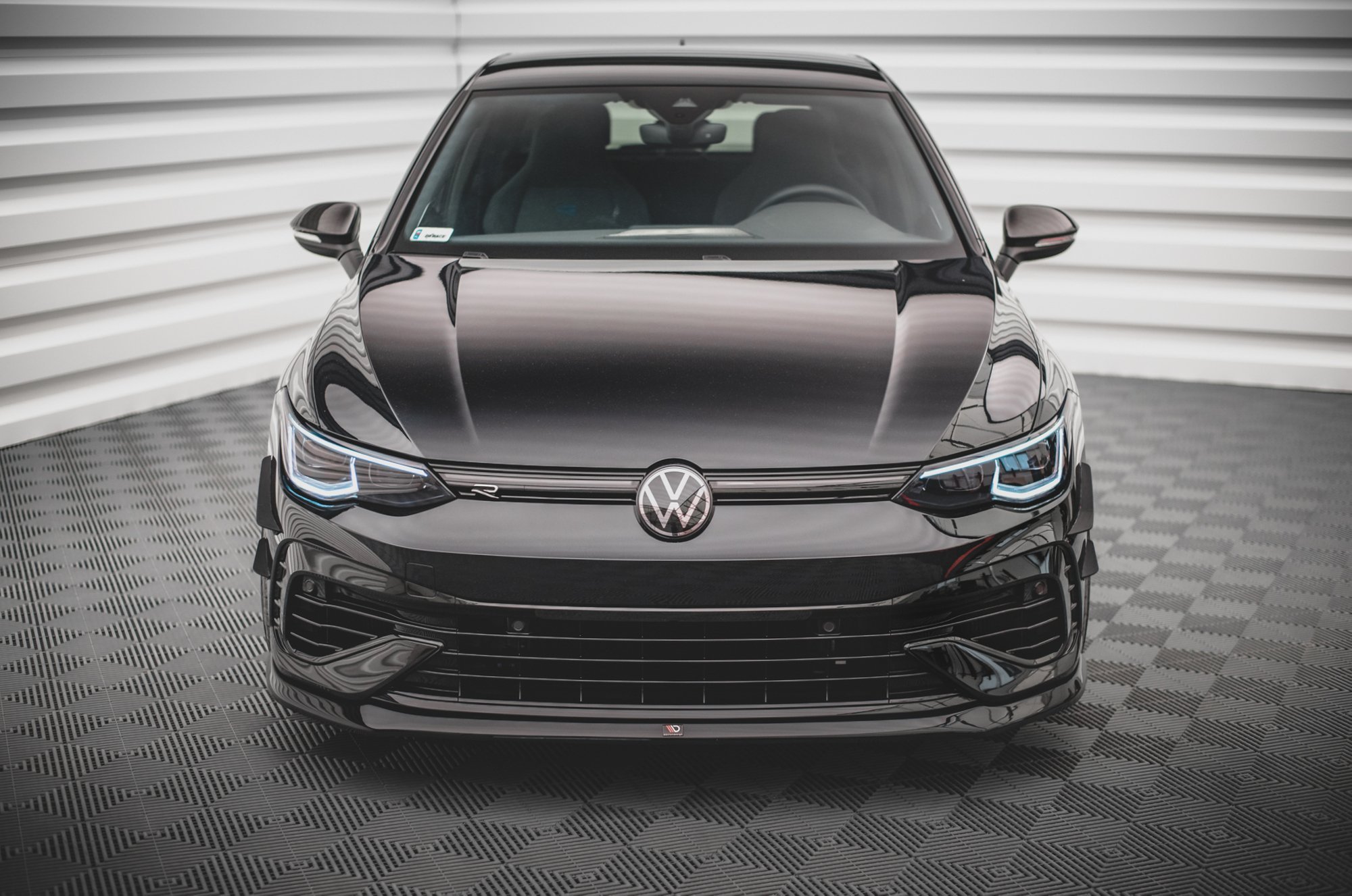 Front Splitter V.5 VW Golf R Mk8 - 2