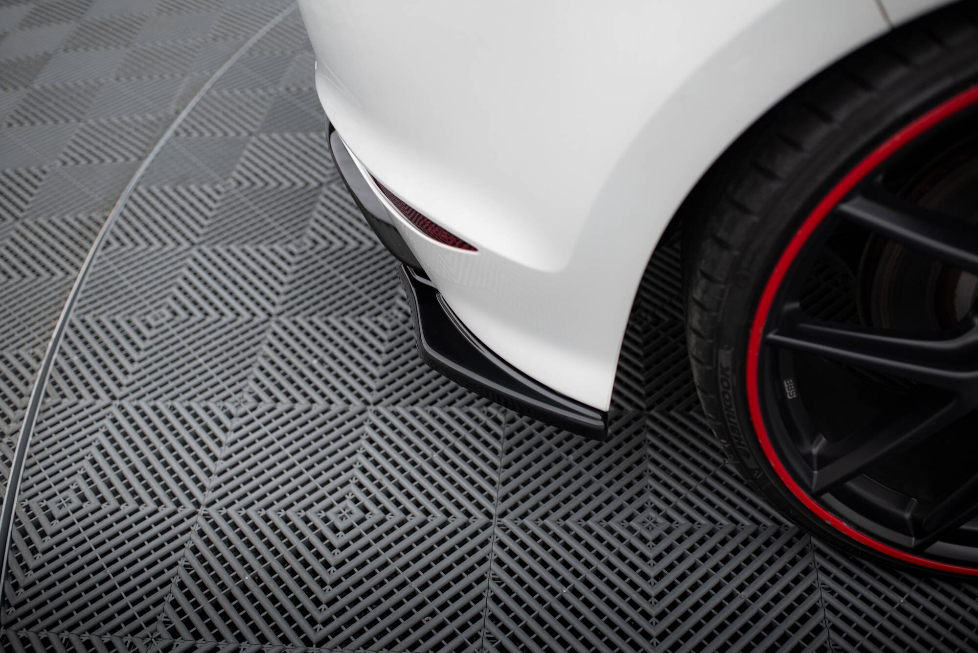 Rear Side Splitters V.2 VW Golf R Mk7 - 6