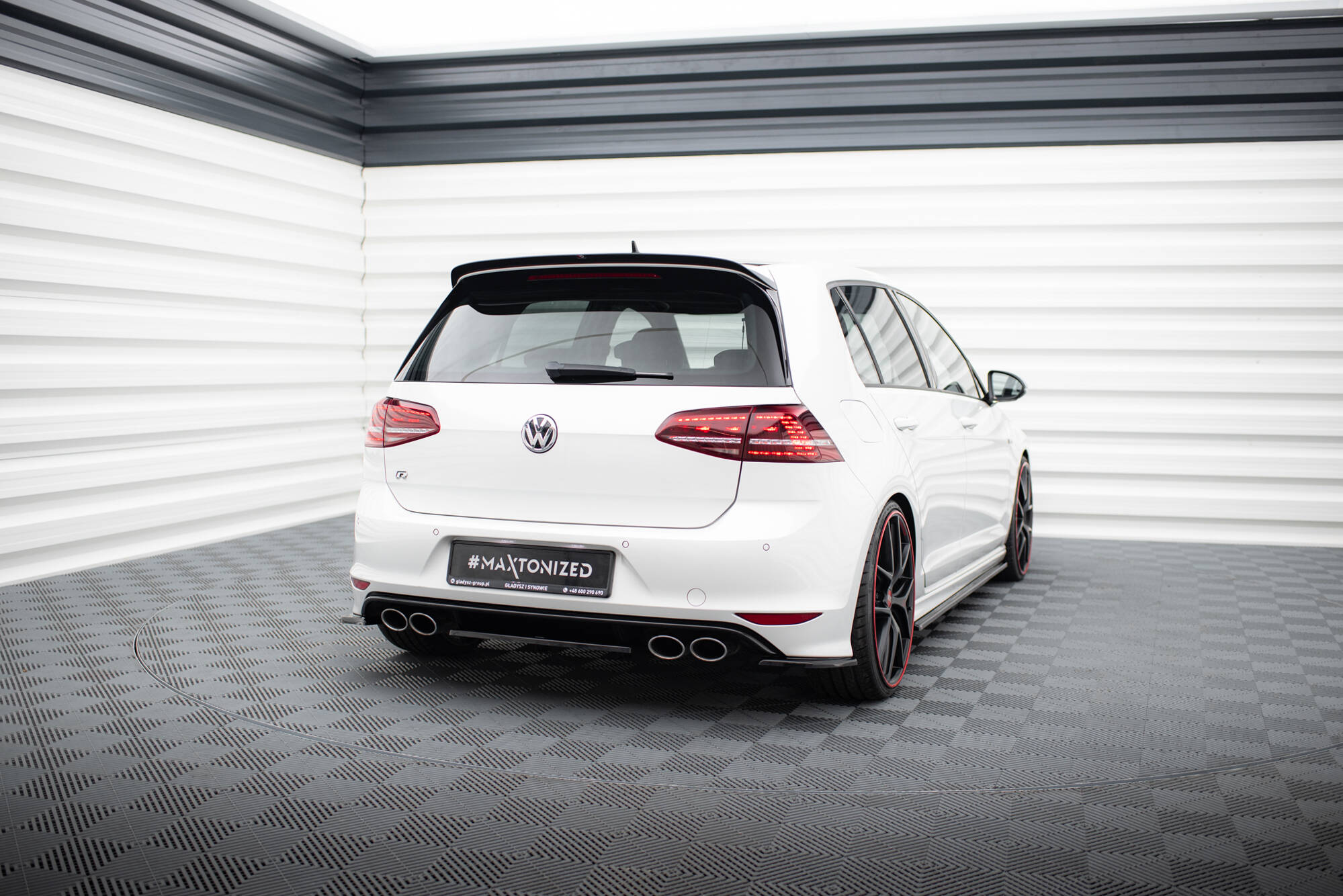 Rear Side Splitters V.2 VW Golf R Mk7 - 4