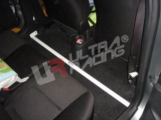 TOYOTA YARIS HB/SEDAN 05+ ULTRARACING 2-PUNKTS KUPÉSTAG 637