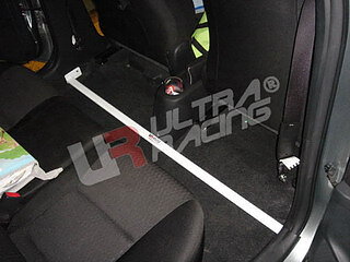 TOYOTA YARIS HB/SEDAN 05+ ULTRARACING 2-POINT ROOM BAR 637