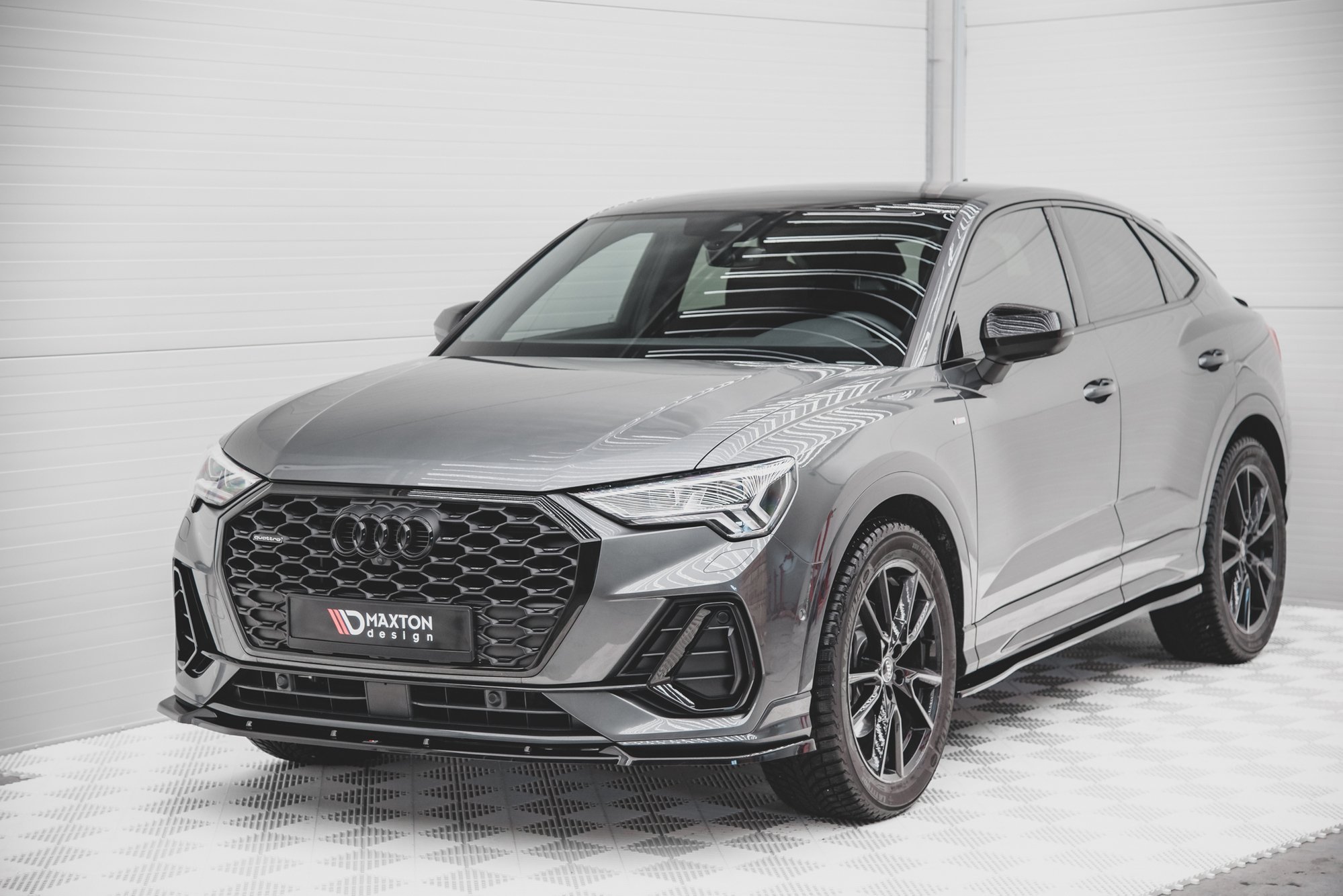 Front Splitter V.2 Audi Q3 Sportback S-Line - 2