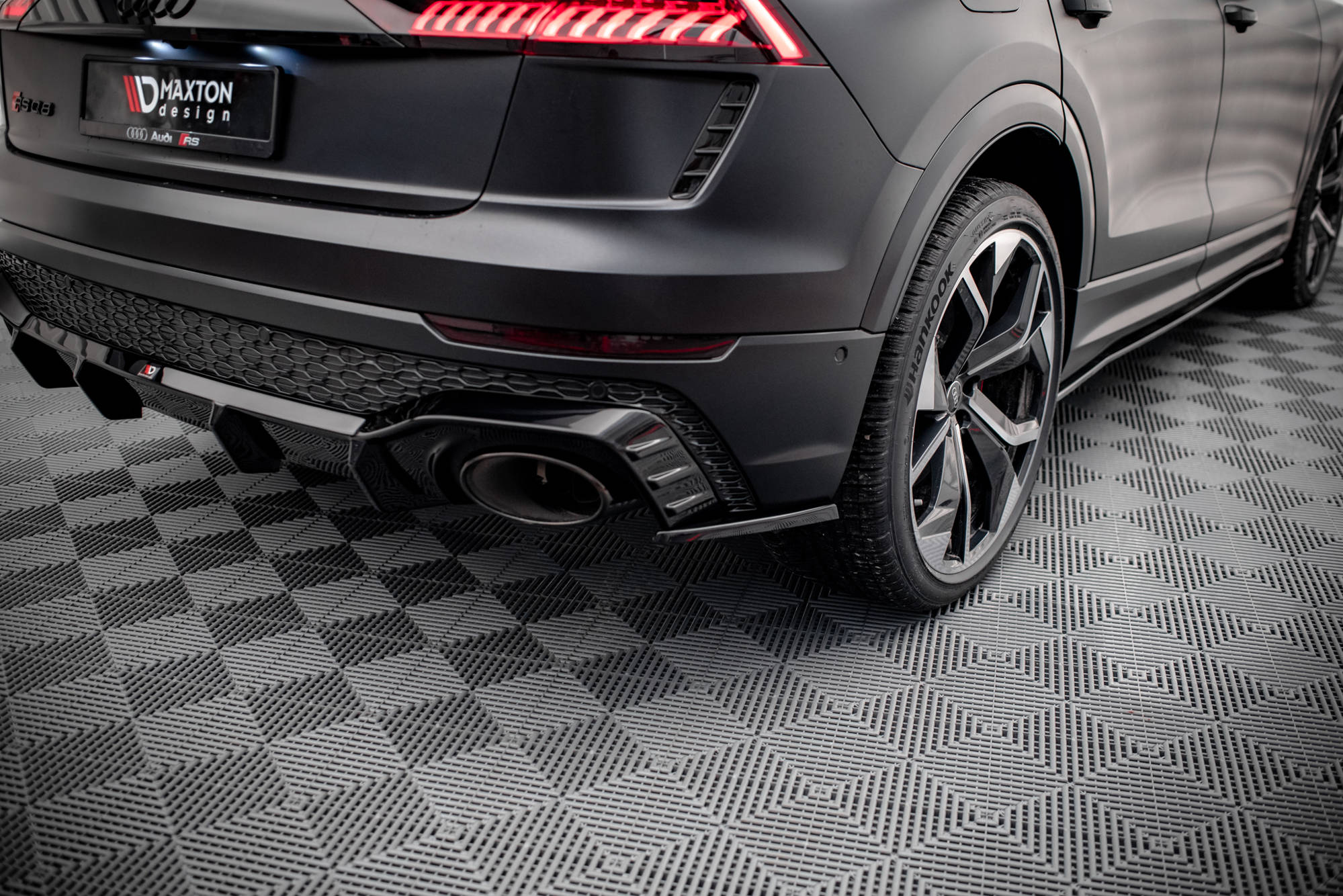 Rear Side Splitters V.2 Audi RSQ8 Mk1 - 3