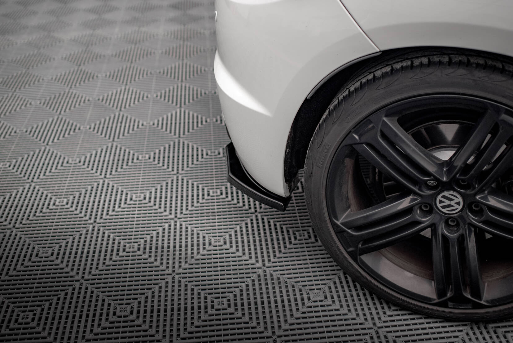 Rear Side Splitters V.1 Volkswagen Scirocco R Mk3 - 4