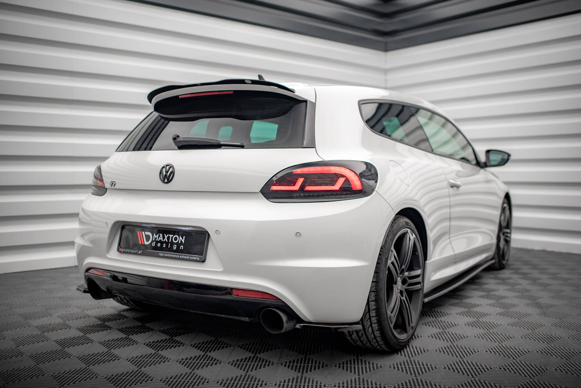 Rear Side Splitters V.1 Volkswagen Scirocco R Mk3 - 2