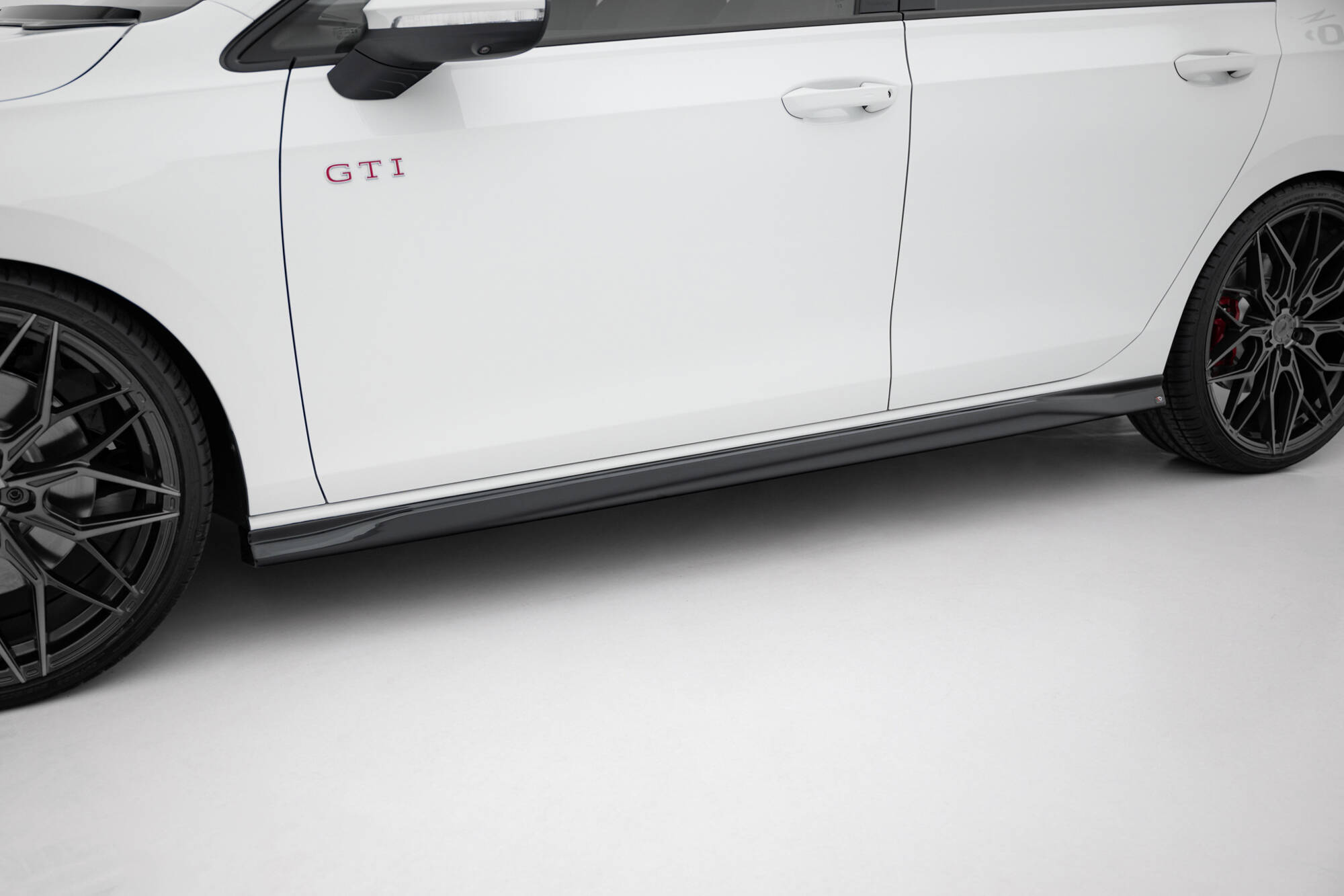 SIDE SKIRTS DIFFUSERS V.3 SUITABLE FOR VOLKSWAGEN GOLF GTI / GTE / GTI CLUBSPORT / GTD / R-LINE MK8 – MAXTON DESIGN - 4