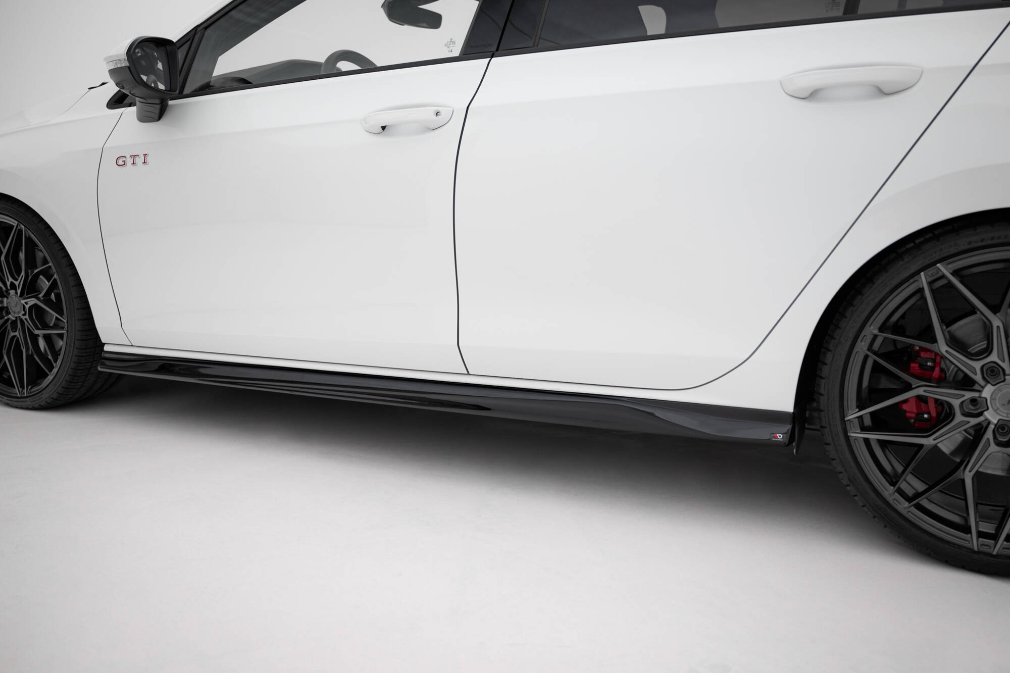 SIDE SKIRTS DIFFUSERS V.3 SUITABLE FOR VOLKSWAGEN GOLF GTI / GTE / GTI CLUBSPORT / GTD / R-LINE MK8 – MAXTON DESIGN - 8