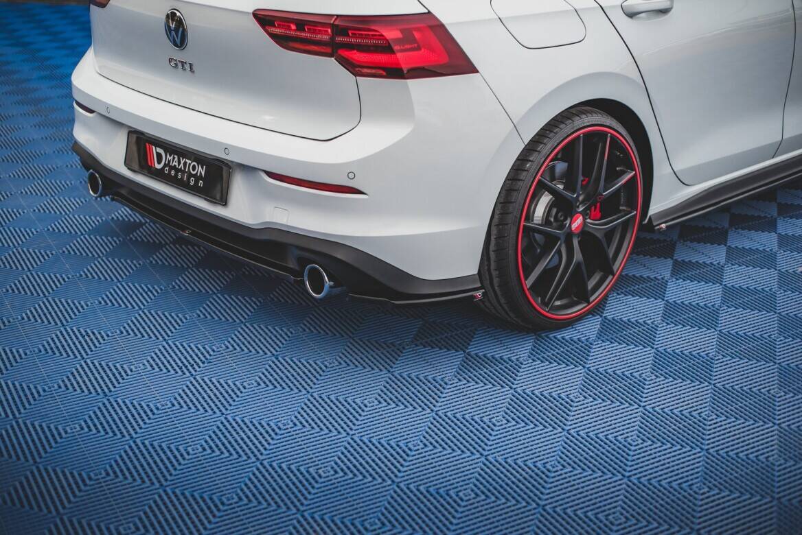 Rear Side Splitters V.1 Volkswagen Golf GTI / GTE Mk8 - 2