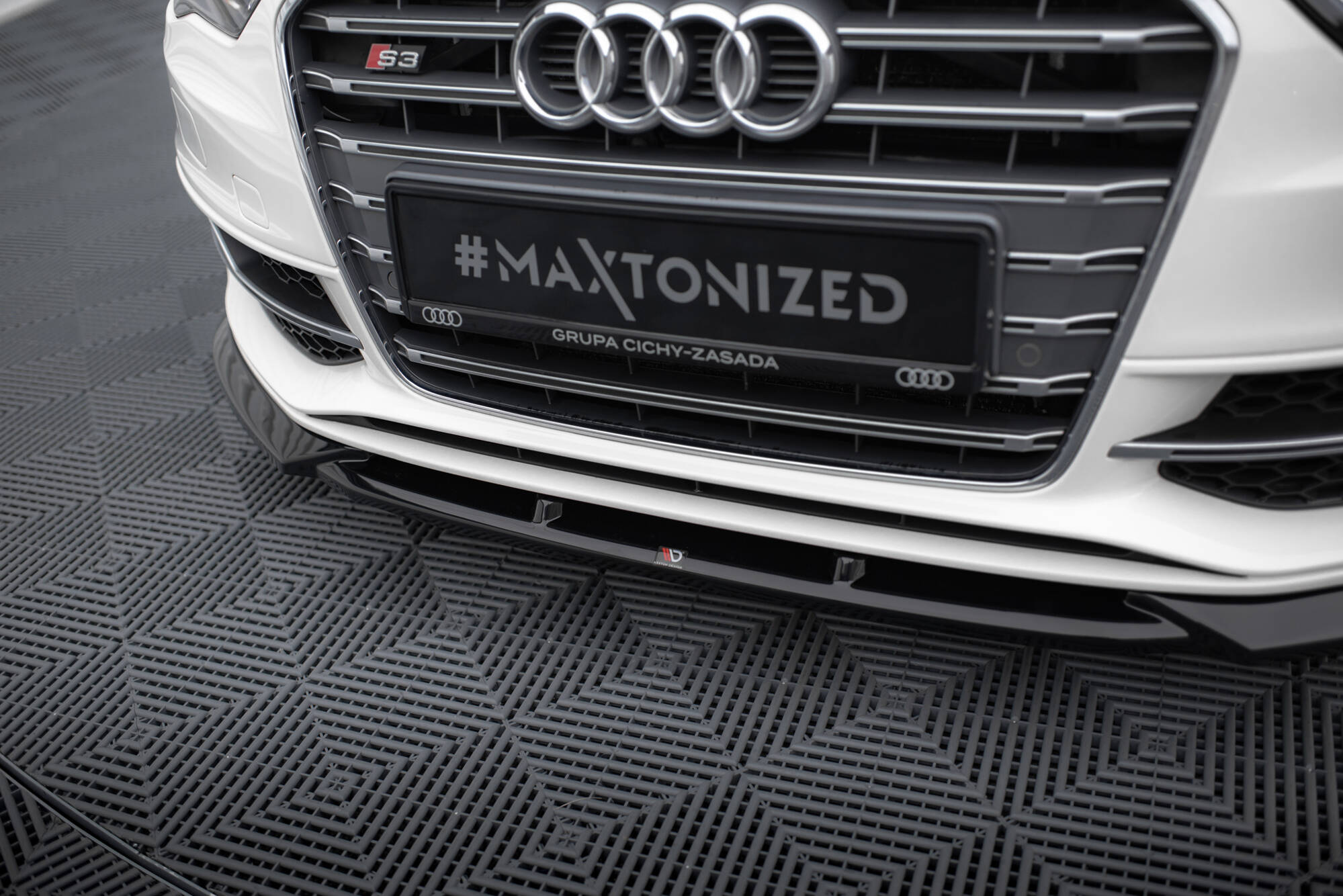 Front Splitter V.2 Audi S3 / A3 S-Line Sportback / Hatchback 8V - 2