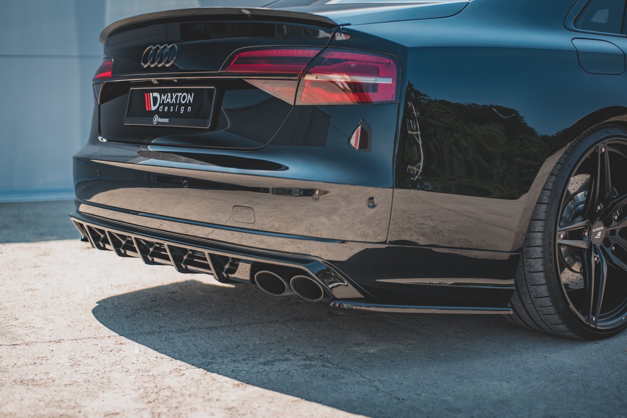 Rear Side Splitters V.2 Audi S8 D4 Facelift (2015-2017) - 4