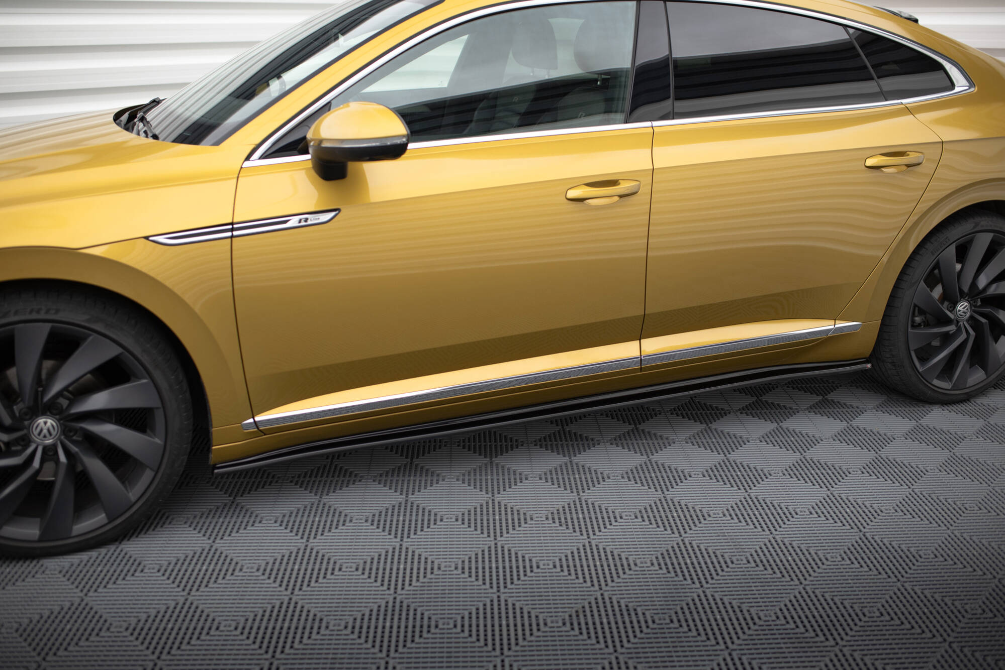 Side Skirts Diffusers VW Arteon R-Line - 3