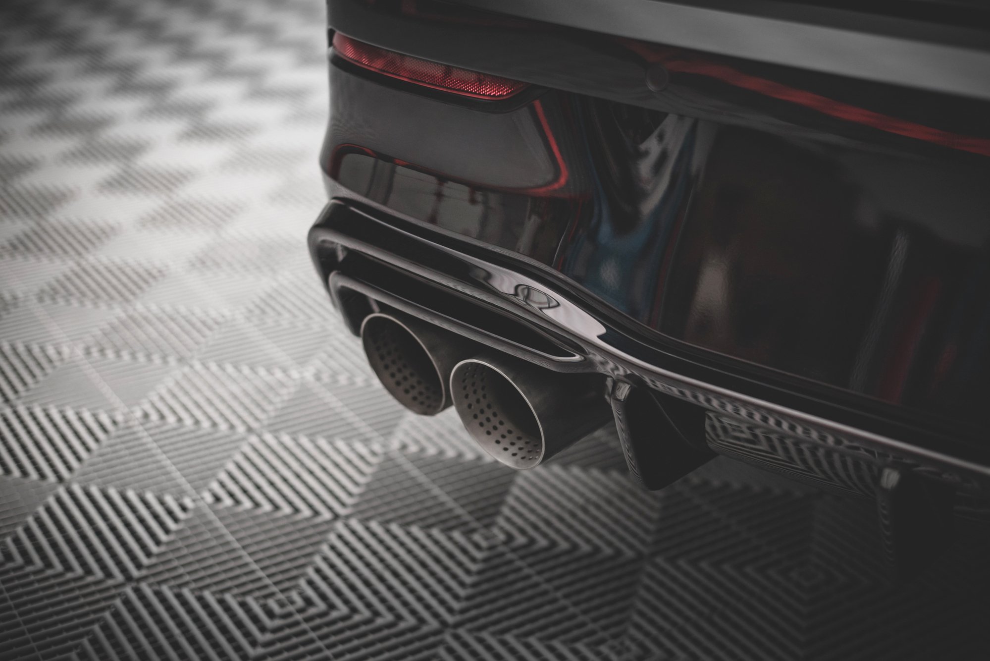 Rear Valance V.2 Volkswagen Golf R MK8 (2020-) - 4