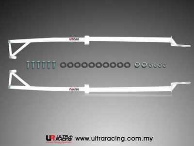 NISSAN CEFIRO 88-94 A31 ULTRARACING 2X 4-PUNKTS SIDO FÖRSTÄRKNINGSSTAG