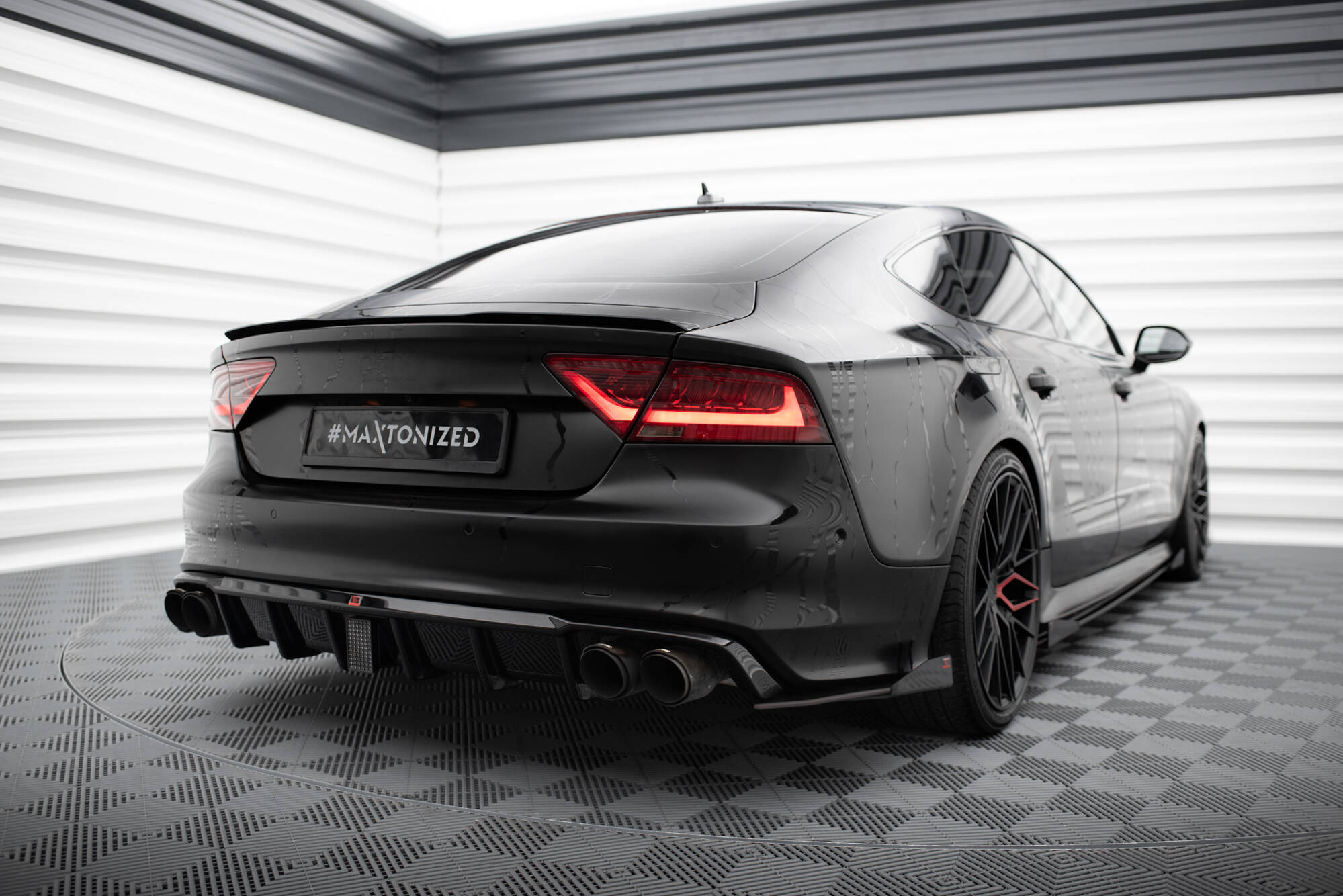 REAR SIDE FLAPS SUITABLE FOR AUDI A7 S-LINE C7 – MAXTON DESIGN - 2