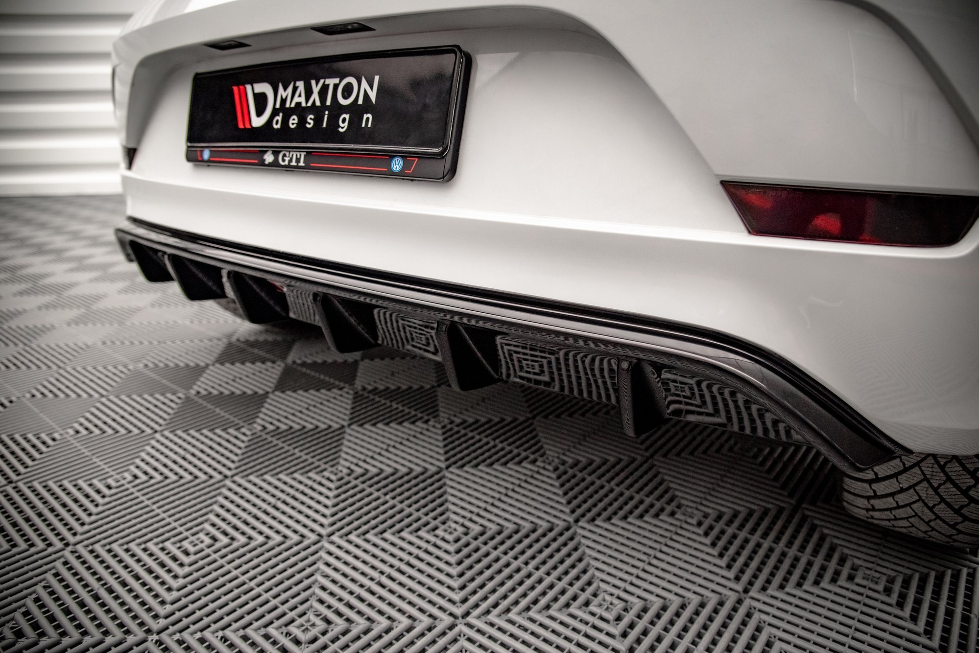 Rear Valance VW UP GTI (2018-) - 3