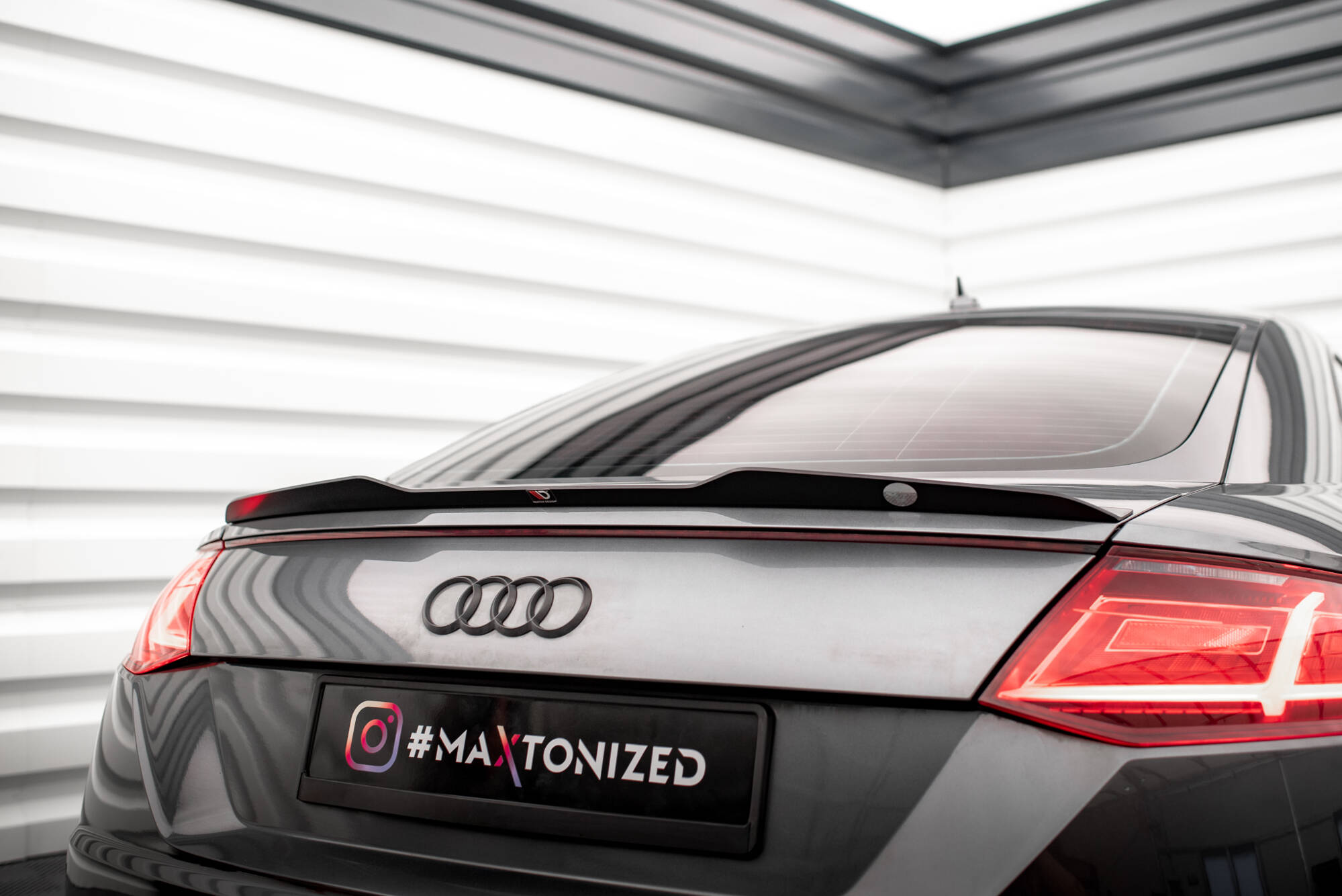 Spoiler CAP Audi TT S / S-Line 8S - 2