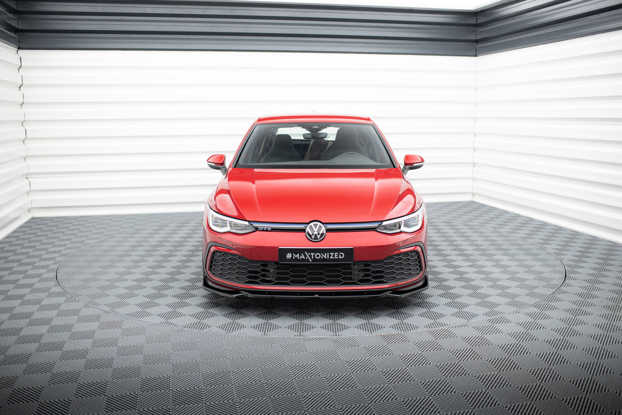 Front Splitter V.2 + Flaps Volkswagen Golf GTI / GTE / R-Line Mk8 - 2
